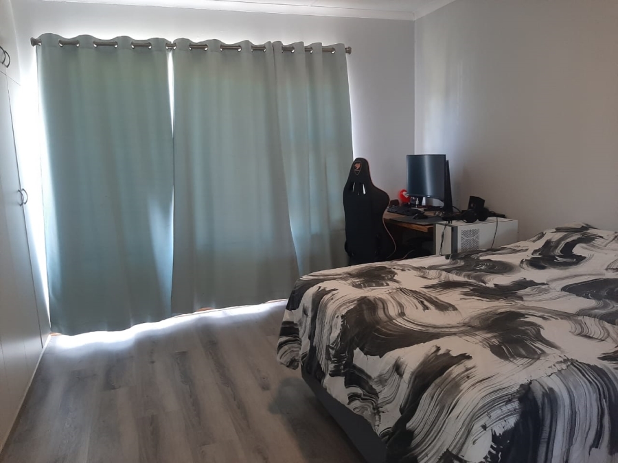 2 Bedroom Property for Sale in Abbotsford Eastern Cape